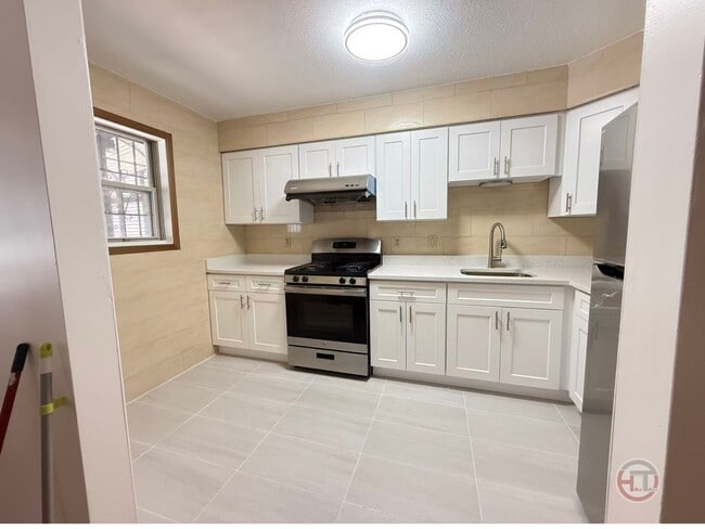property at 2043 Hermany Ave