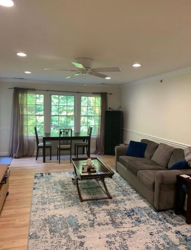 3103 Peer Pl, Unit 3103 Peer Place in Denville, NJ - Foto de edificio - Building Photo