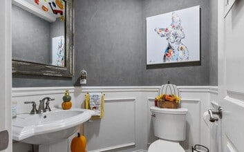 949 Hudson Ave in Stillwater, NY - Building Photo - Building Photo