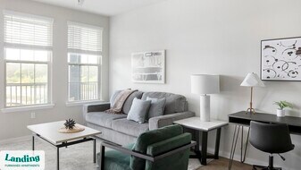 4902 Cosmos Cir in Wimauma, FL - Building Photo