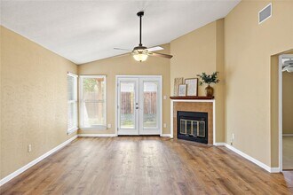 11611 Prairie Hen Ln in Austin, TX - Building Photo - Building Photo