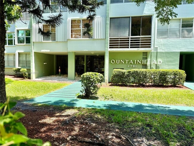 property at 2781 Taft St