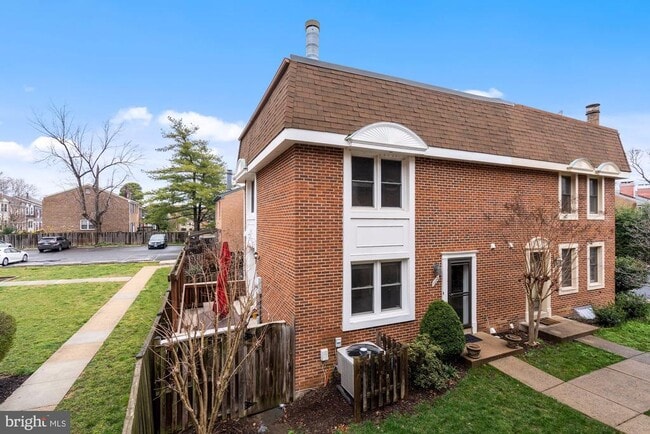 property at 1312 Chetworth Ct