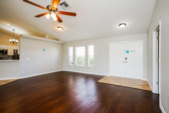 3729 SW 1st Pl in Cape Coral, FL - Building Photo - Building Photo