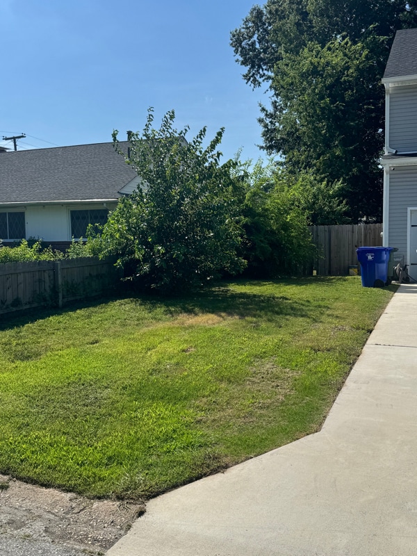 7005 Doummar Dr in Norfolk, VA - Building Photo - Building Photo