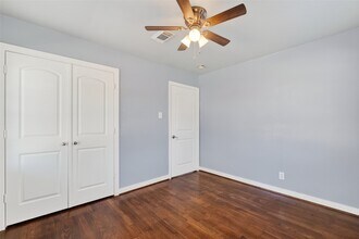 1205 Alpha Dr in Pasadena, TX - Building Photo - Building Photo