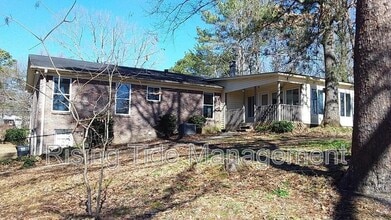 3211 Churchview Way in Hueytown, AL - Building Photo - Building Photo