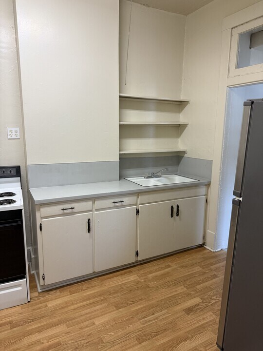 700 N 6th St in Red Oak, IA - Building Photo