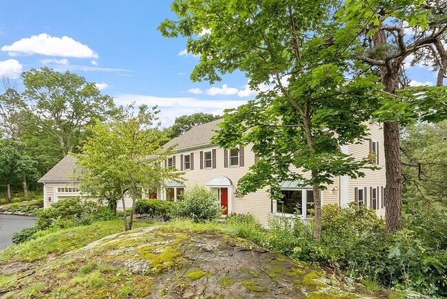 property at 2 Sunset Ridge