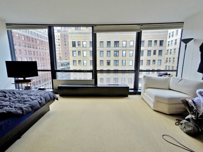 900 N Lake Shore Dr in Chicago, IL - Building Photo - Building Photo