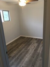 14507 Corby Ave, Unit 4 in Norwalk, CA - Foto de edificio - Building Photo