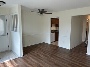1245 Robbins Run Ct, Unit 1 in Dayton, OH - Building Photo - Building Photo