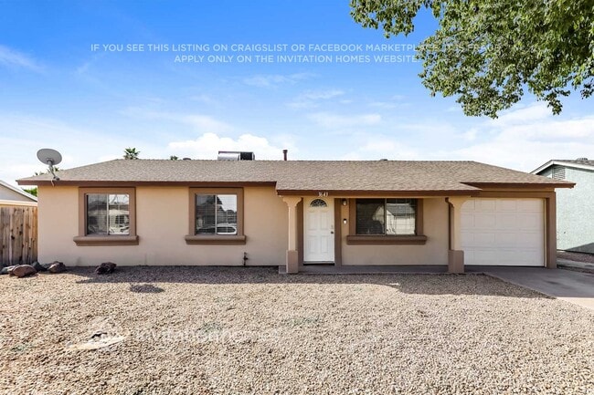 property at 3643 E Surrey Ave