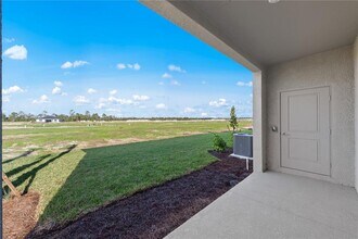 14971 White Pearl Rd in Punta Gorda, FL - Building Photo - Building Photo