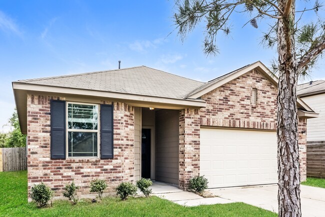 1664 Rd 5102 in Cleveland, TX - Building Photo - Building Photo