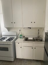 118 Ardmore Drive in Ferndale, MI - Foto de edificio - Building Photo