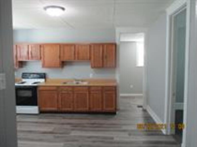 100 Gilbert Ave Photo