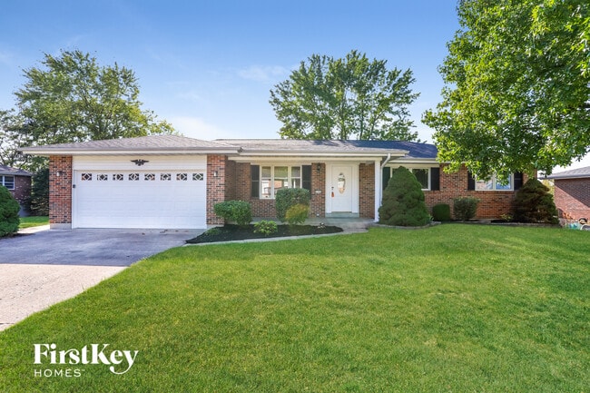 property at 3105 Hawk Dr