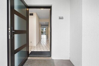 2707 NE 14th Street Causeway in Pompano Beach, FL - Building Photo - Building Photo
