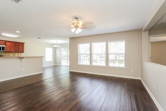 3877 Marsh Bluff Dr in Jacksonville, FL - Building Photo - Building Photo