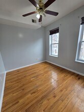 693 BERGEN Ave in Jersey City, NJ - Building Photo - Building Photo