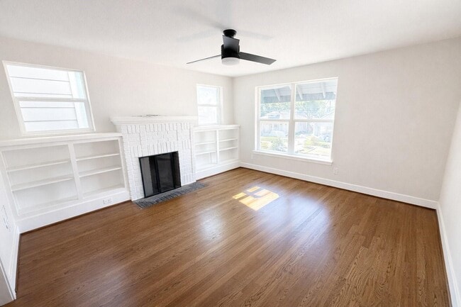 property at 2001 Brun St