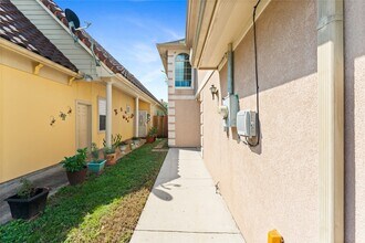 11510 Palmsprings Dr in Houston, TX - Building Photo - Building Photo