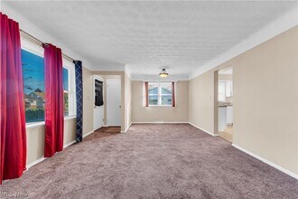 9716 Alexander Rd in Garfield Heights, OH - Building Photo - Building Photo