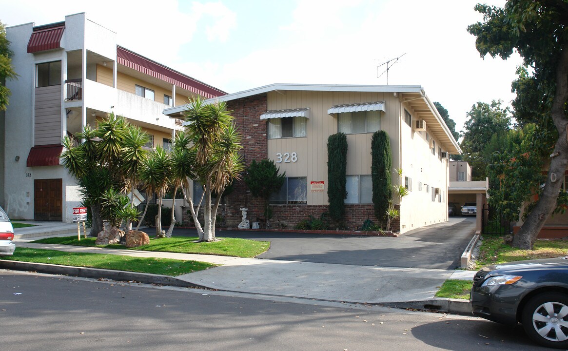 328 Griswold St in Glendale, CA - Building Photo