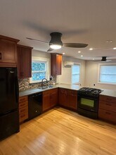 721 Howard St in Santa Rosa, CA - Building Photo - Building Photo