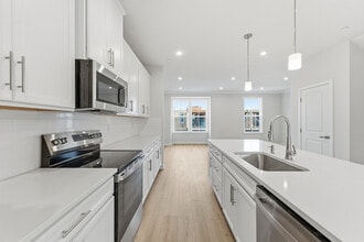 339 Telluride Ln in Cranberry Township, PA - Building Photo - Building Photo