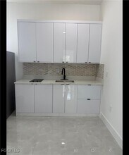 2807 Leeland Heights Blvd in Lehigh Acres, FL - Building Photo - Building Photo