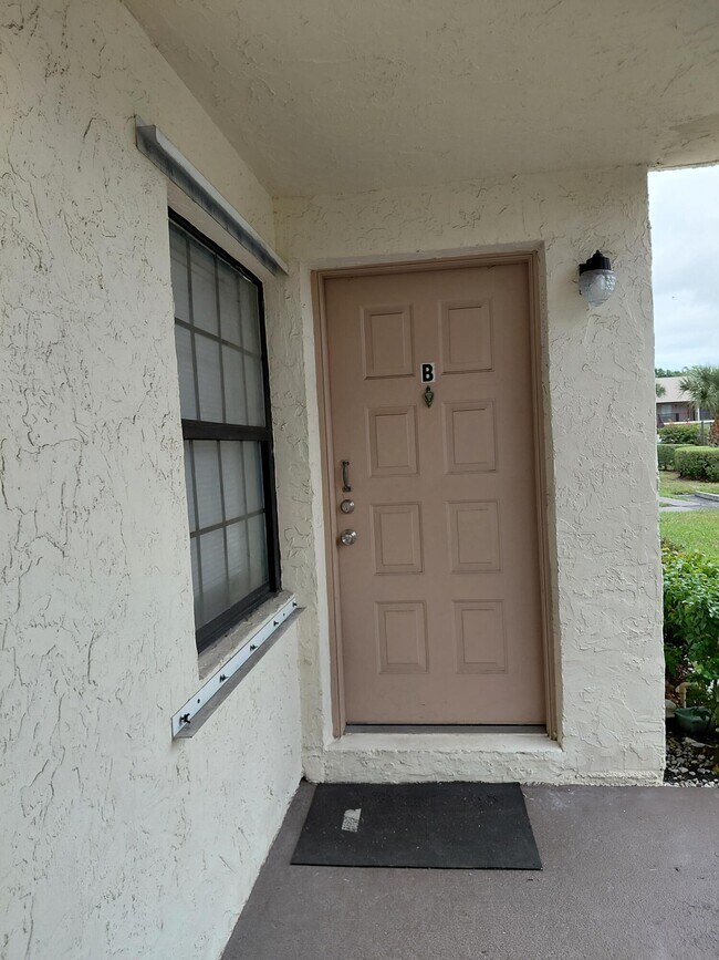 4225 S 57th Ave in Greenacres, FL - Building Photo - Building Photo
