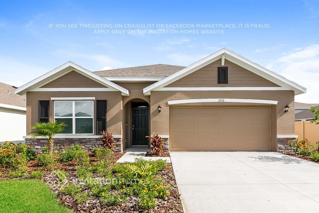 18116 Canopy Pl in Bradenton, FL - Foto de edificio