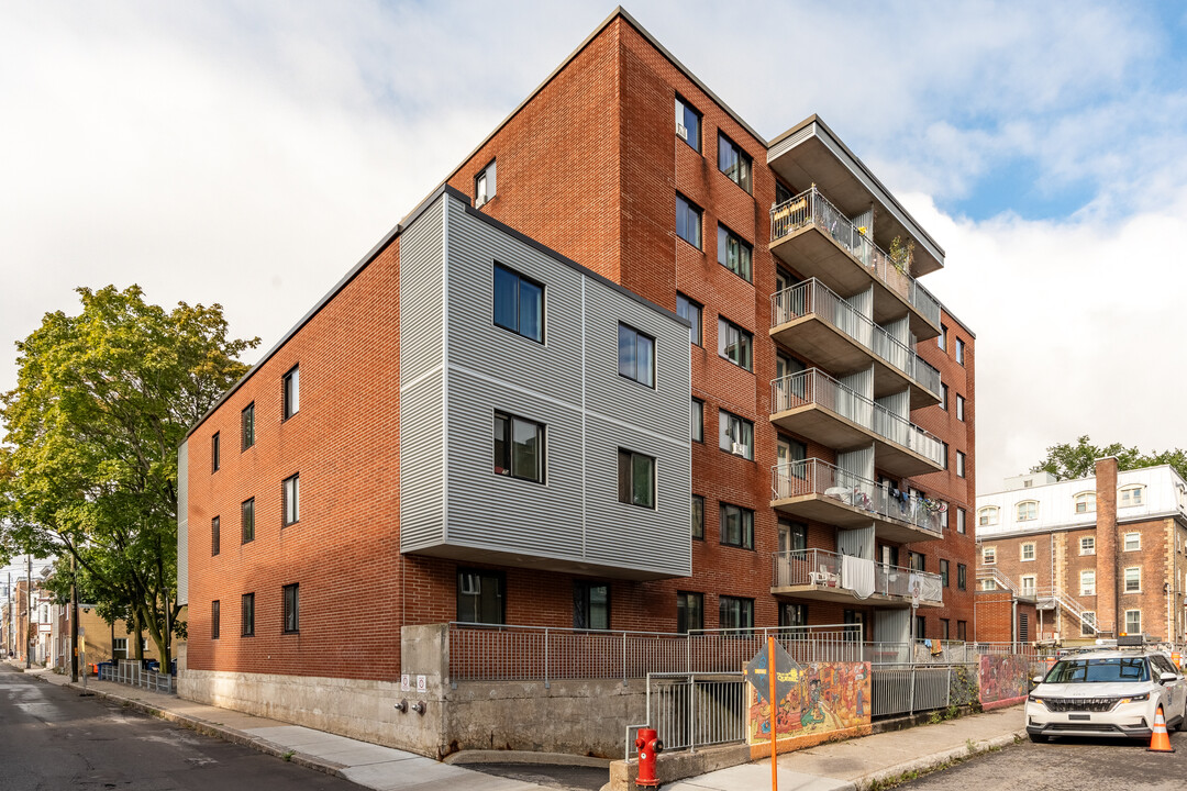 223 Boisseau Rue in Québec, QC - Building Photo