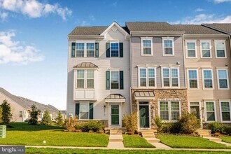 6510 Ballenger Run Blvd in Frederick, MD - Building Photo - Building Photo