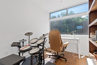 2205 N Lamar Blvd in Austin, TX - Building Photo - Building Photo