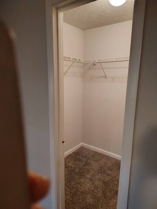 1275 Cunningham Rd SW in Marietta, GA - Building Photo