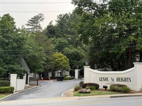 1308 Pine Heights Dr NE in Atlanta, GA - Building Photo - Building Photo