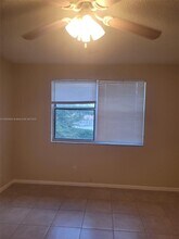 785 NW 103rd Terrace in Pembroke Pines, FL - Building Photo - Building Photo