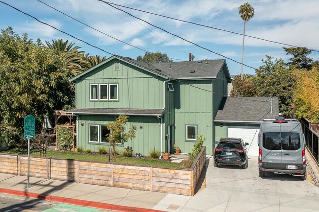 506 High St in San Luis Obispo, CA - Foto de edificio - Building Photo