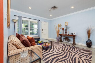 145 SE 3rd Ave in Boynton Beach, FL - Building Photo - Building Photo