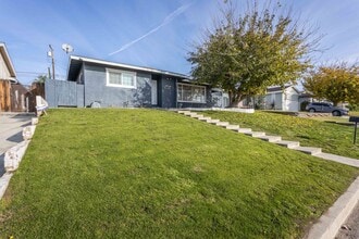 1312 Telegraph Ave in Bakersfield, CA - Building Photo - Building Photo