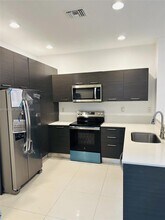 3442 NW 13th St in Lauderhill, FL - Building Photo - Building Photo