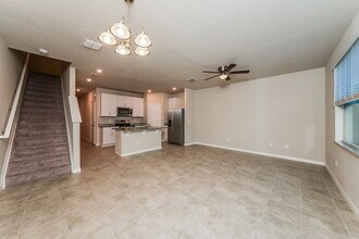 4030 Hot Springs Ave in Palm Springs, FL - Building Photo - Building Photo