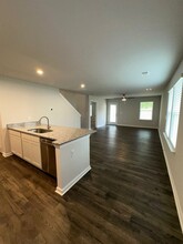 421 Mariene Dr in Greenville, SC - Building Photo - Building Photo