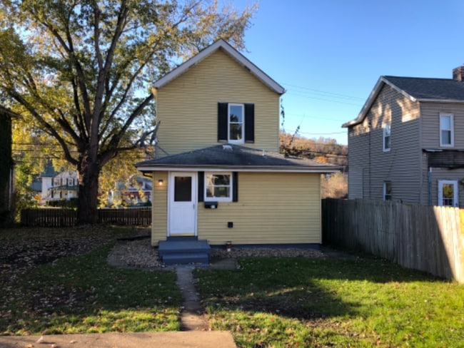 property at 1807 Franklin St