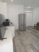 11030 NW 18th St in Pembroke Pines, FL - Building Photo - Building Photo