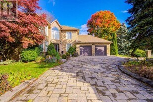 1248 Old Colony Rd in Oakville, ON - Building Photo