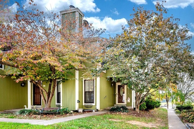 64 Schooner Ln in Lake St. Louis, MO - Building Photo - Building Photo